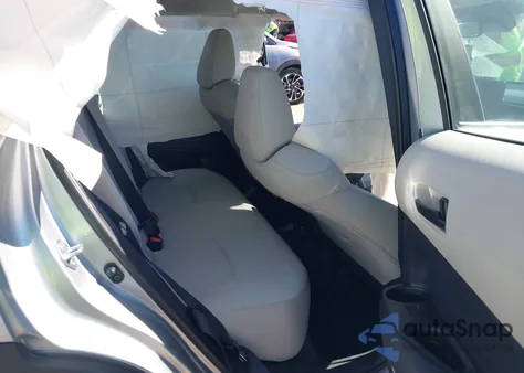 2026 Toyota Corolla Cross L z USA, uszkodzony, nr VIN 7MUAAAAG1TV161824